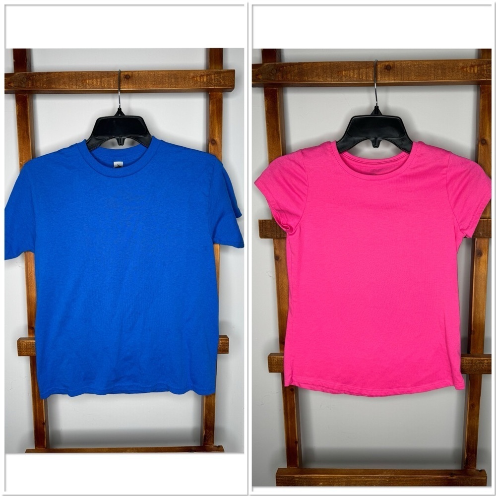 Bundle of 2 solid girls t-shirts